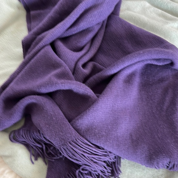Echo Purple Scarf - Picture 3 of 8